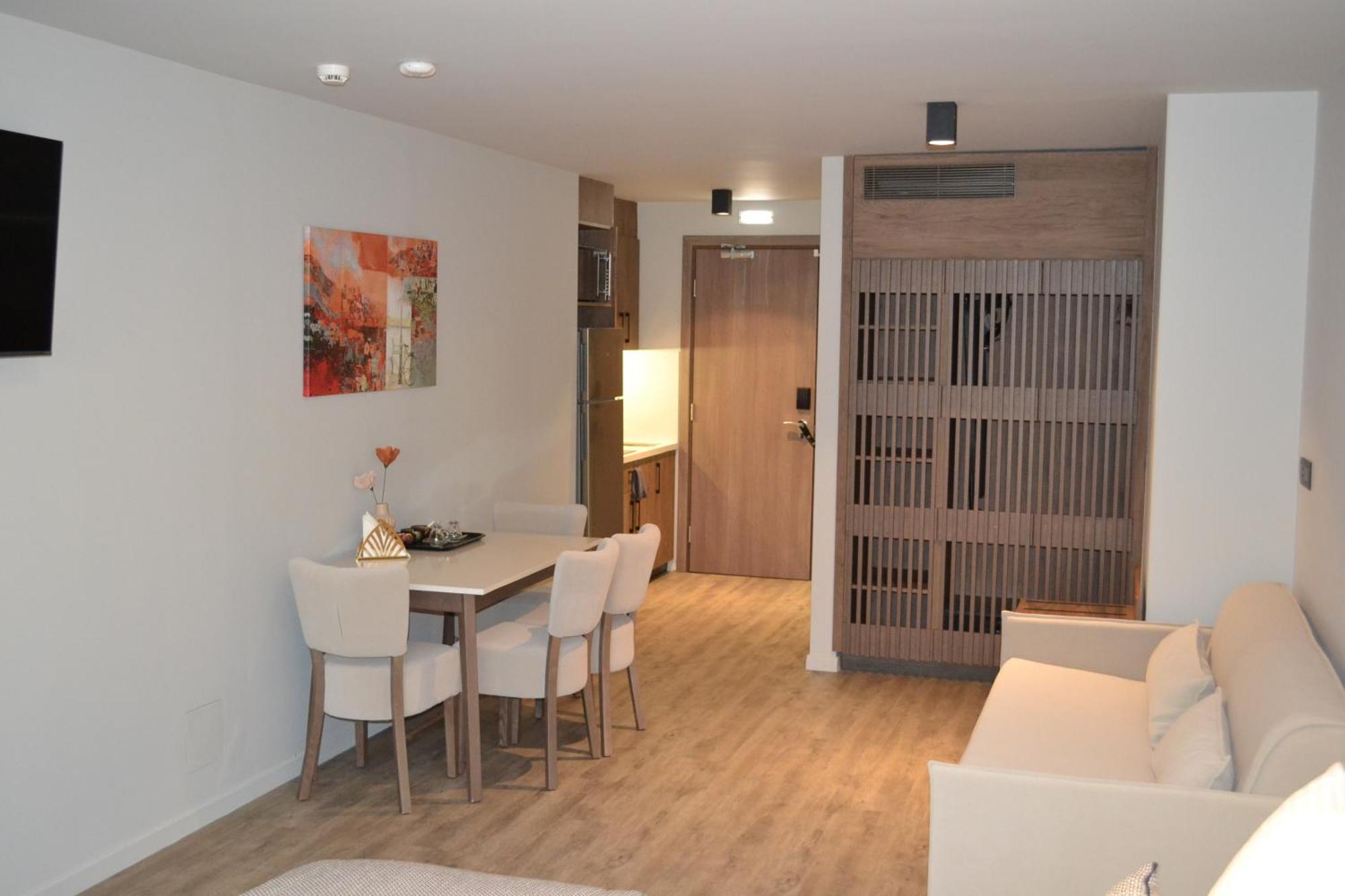 B&B 507